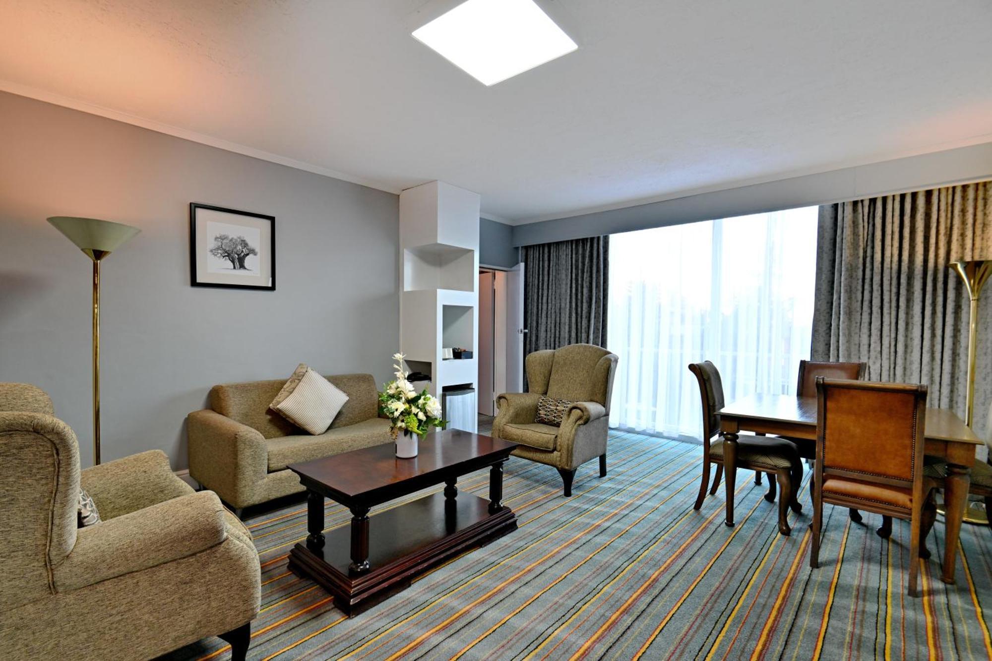 Holiday Inn - Bulawayo By Ihg Luaran gambar
