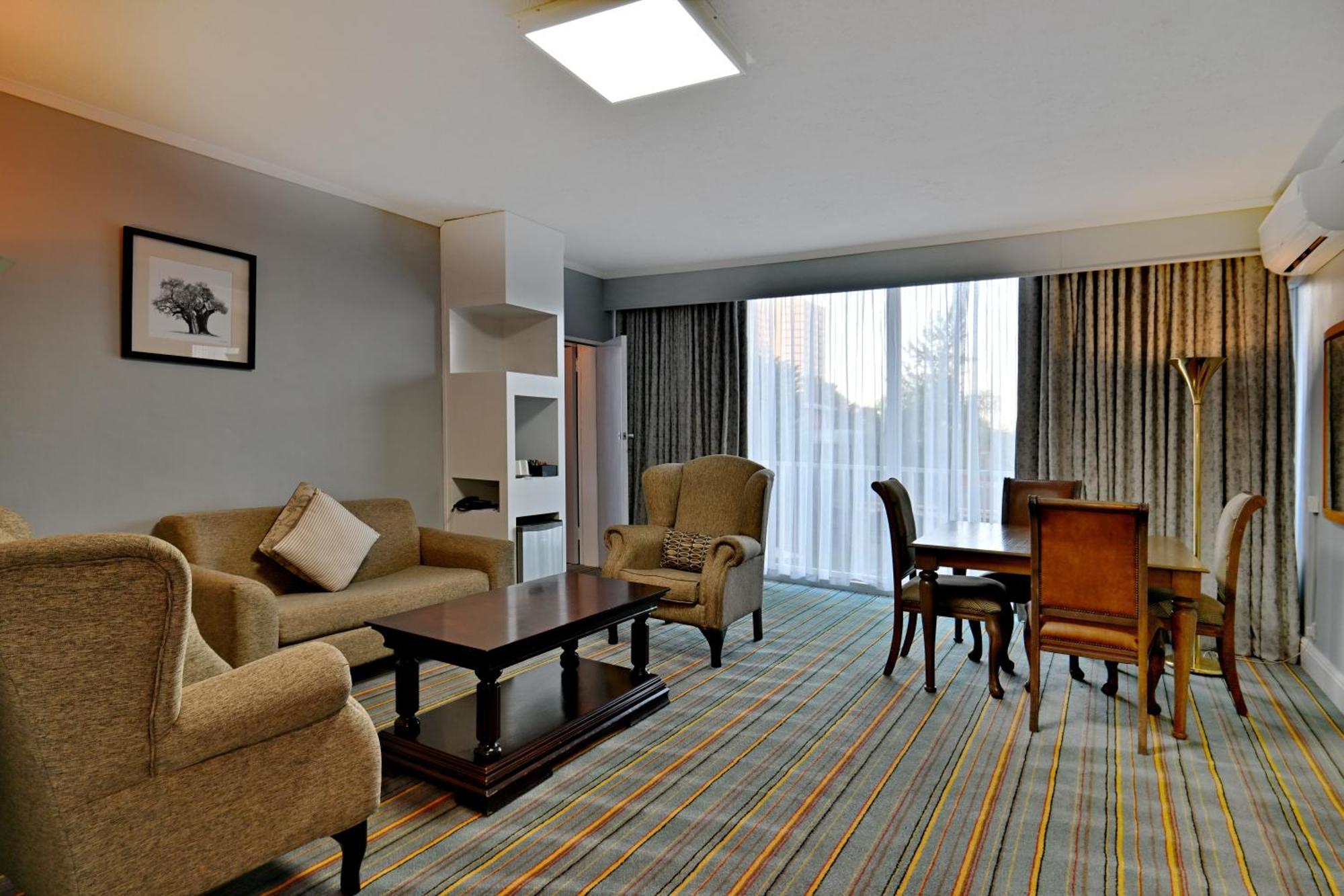 Holiday Inn - Bulawayo By Ihg Luaran gambar