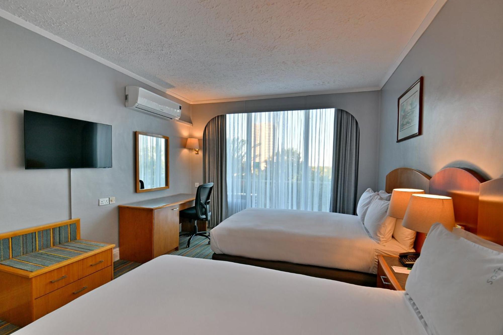 Holiday Inn - Bulawayo By Ihg Luaran gambar