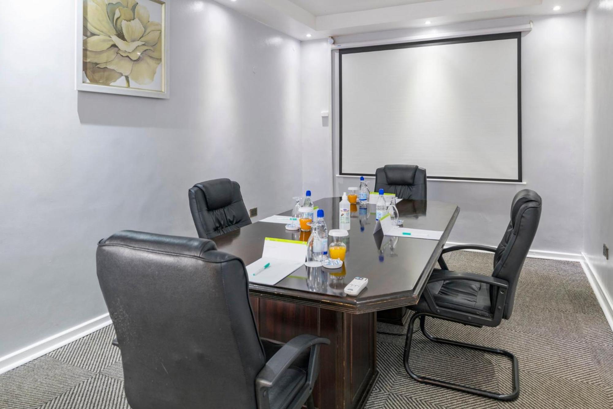 Holiday Inn - Bulawayo By Ihg Luaran gambar